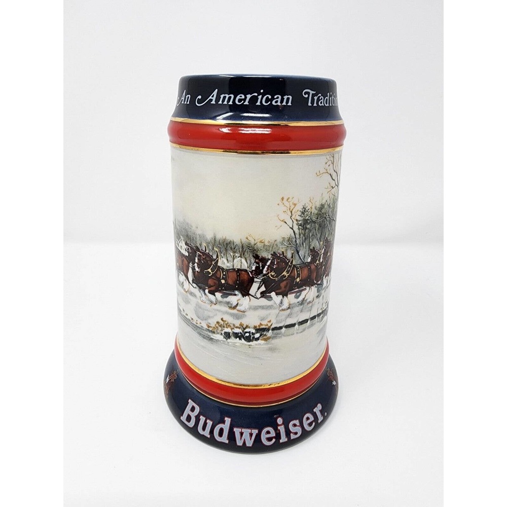 VTG 1990 Budweiser Collector Series An American Tradition Holiday Beer Stein Mug